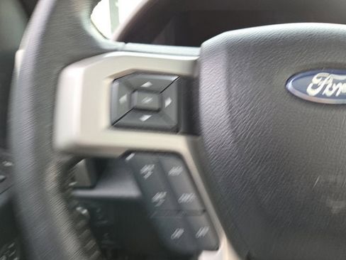 Used 2020 Ford F350 Lariat w/ Lariat Ultimate Package AWD/4WD image 22