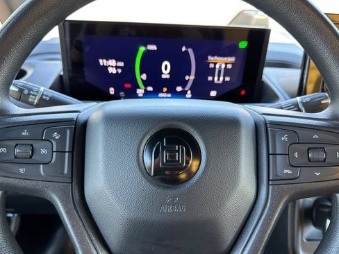 Used 2023 Chevrolet Brightdrop 600 w/ Active Safety Package 2 AWD/4WD image 23