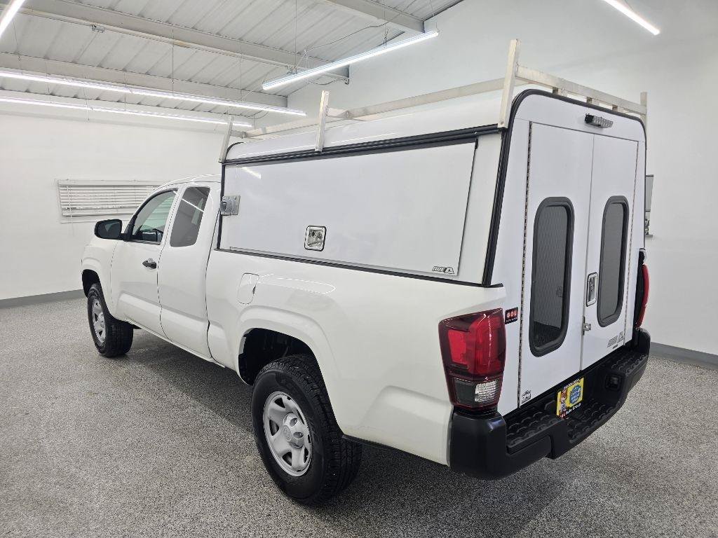 Used 2020 Toyota Tacoma SR RWD image 4