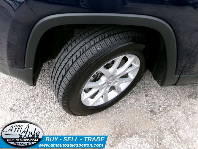 Used 2014 Jeep Cherokee Latitude AWD/4WD image 21