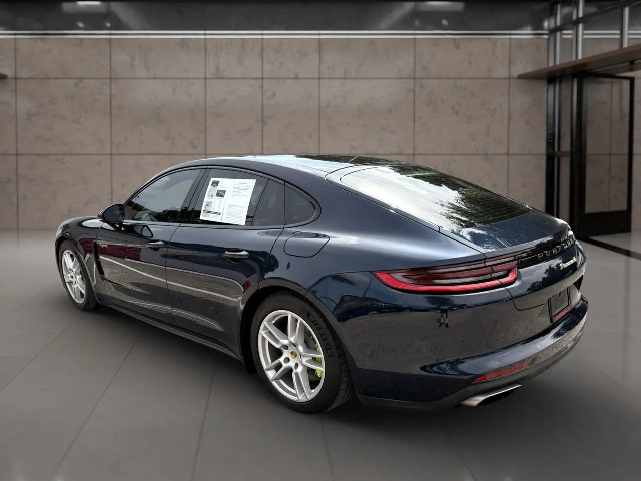 Used 2018 Porsche Panamera 4 AWD/4WD image 5