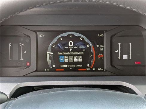 New 2026 Toyota 4Runner SR5 AWD/4WD image 11