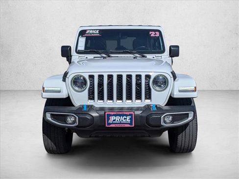Used 2023 Jeep Wrangler Unlimited Sahara w/ Cold Weather Group AWD/4WD image 2