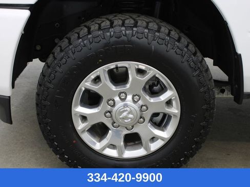 Used 2024 RAM 2500 Laramie image 28