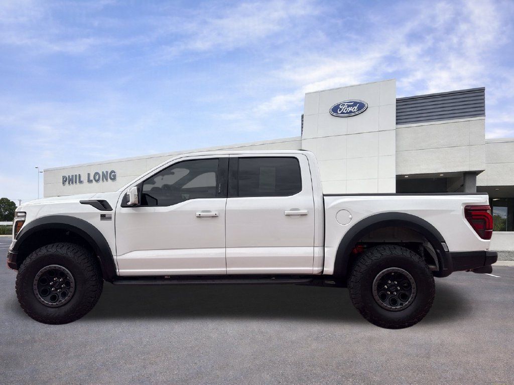 Used 2026 Ford F150 Raptor AWD/4WD image 5