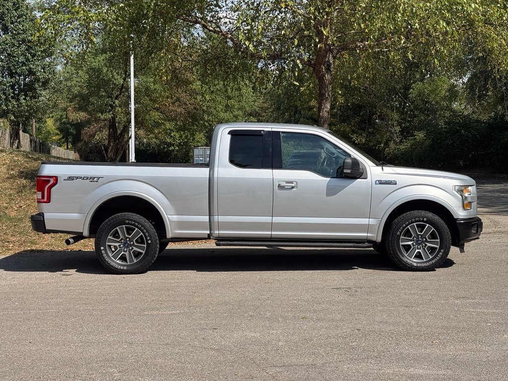 Used 2016 Ford F150 XLT w/ Equipment Group 302A Luxury AWD/4WD image 4