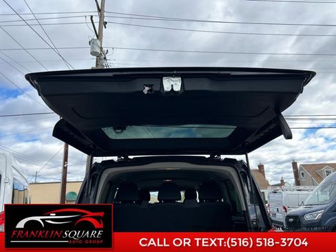 Used 2019 Mercedes-Benz Metris Standard Roof 126 Wheelbase image 29