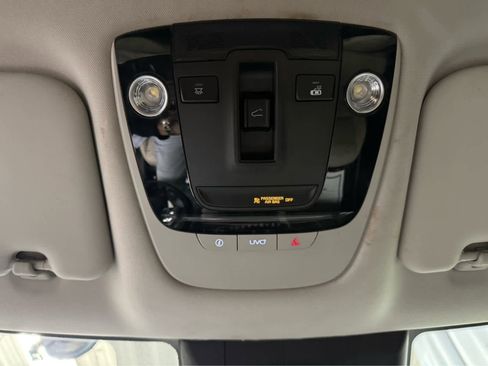 Used 2022 Kia Seltos EX image 21