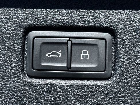 Used 2021 Audi Q7 2.0T Premium Plus w/ Premium Plus Package image 35