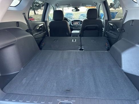 Used 2024 GMC Terrain SLE image 52