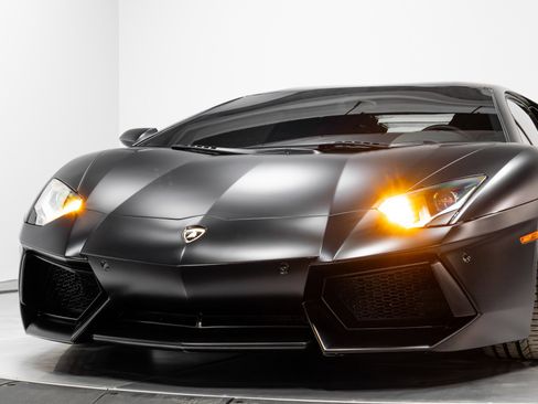 Used 2014 Lamborghini Aventador LP 700-4 image 73