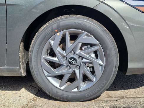 New 2026 Hyundai Elantra Blue image 5