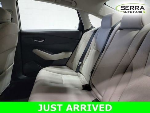 Certified 2023 Honda Accord EX image 13