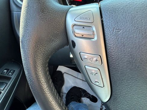 Used 2014 Nissan Versa Note SV FWD image 18