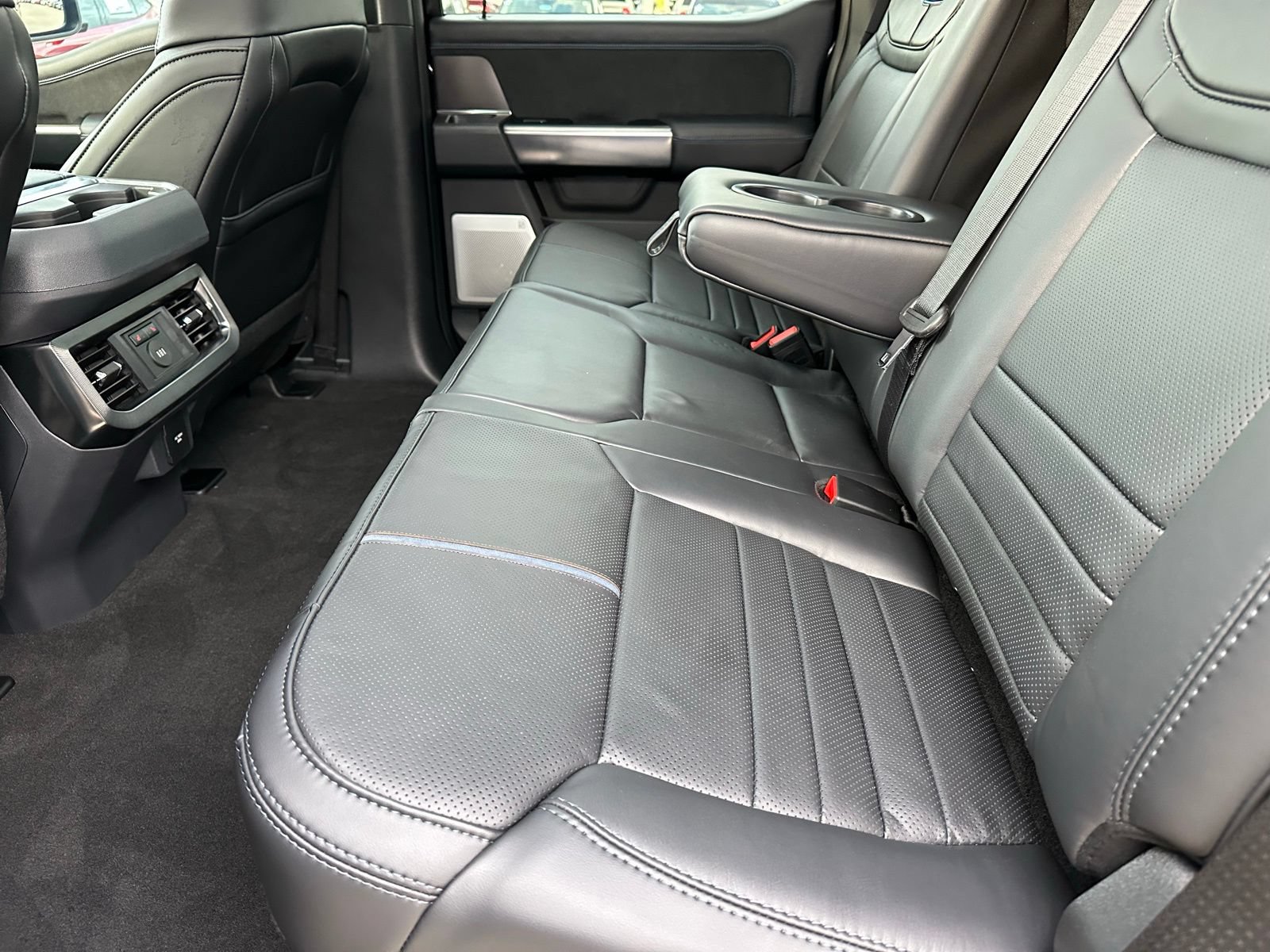 New 2026 Ford F250 Platinum AWD/4WD image 39