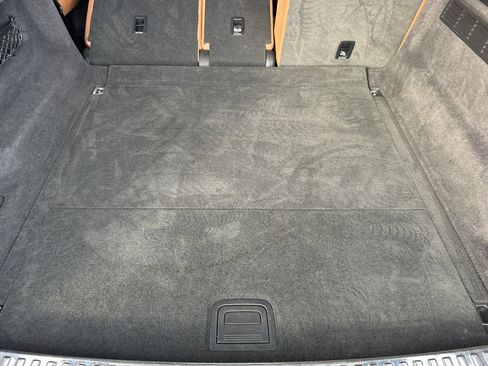 Used 2021 Audi RS Q8 w/ Executive Package image 16