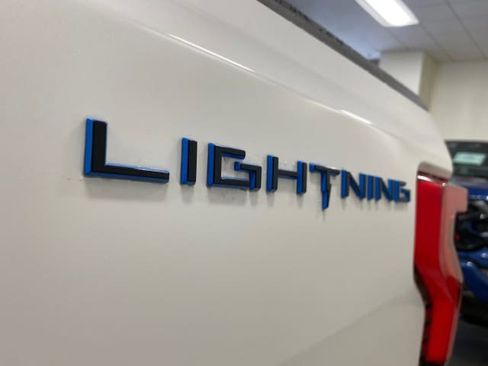 New 2023 Ford F150 Lightning Platinum image 8
