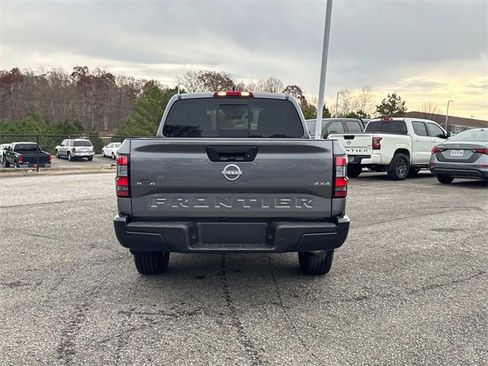 New 2026 Nissan Frontier S image 5