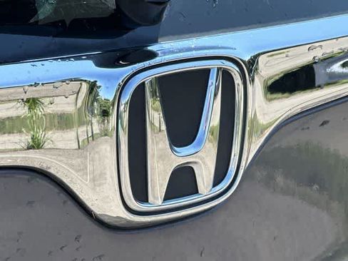 Used 2018 Honda CR-V LX image 15