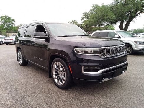 Used 2023 Jeep Grand Wagoneer Series II w/ Convenience Group III image 3