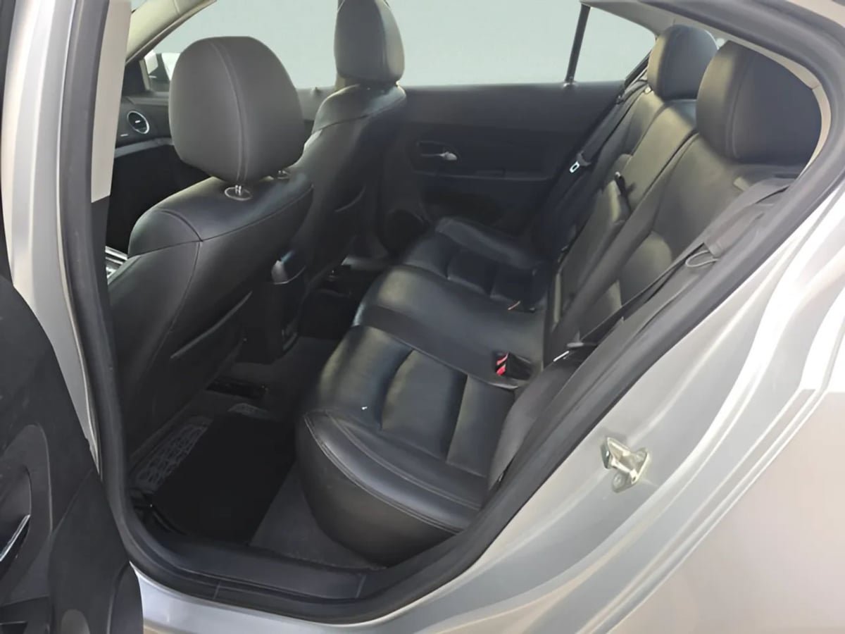 Used 2012 Chevrolet Cruze LT FWD image 22