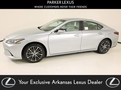 New 2025 Lexus ES 350 w/ Premium Package