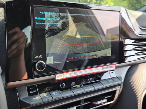 New 2026 Toyota Camry SE FWD image 18