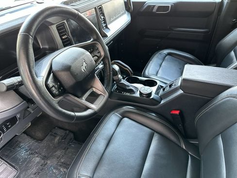 Certified 2025 Ford Bronco Badlands AWD/4WD image 9