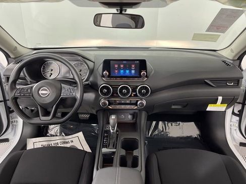New 2025 Nissan Sentra S image 40