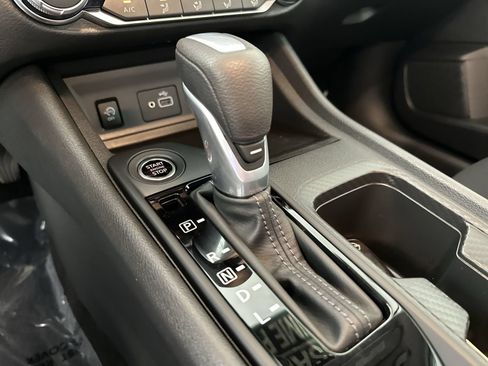 Certified 2025 Nissan Sentra S FWD image 20