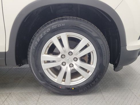 Used 2016 Honda Pilot LX image 31