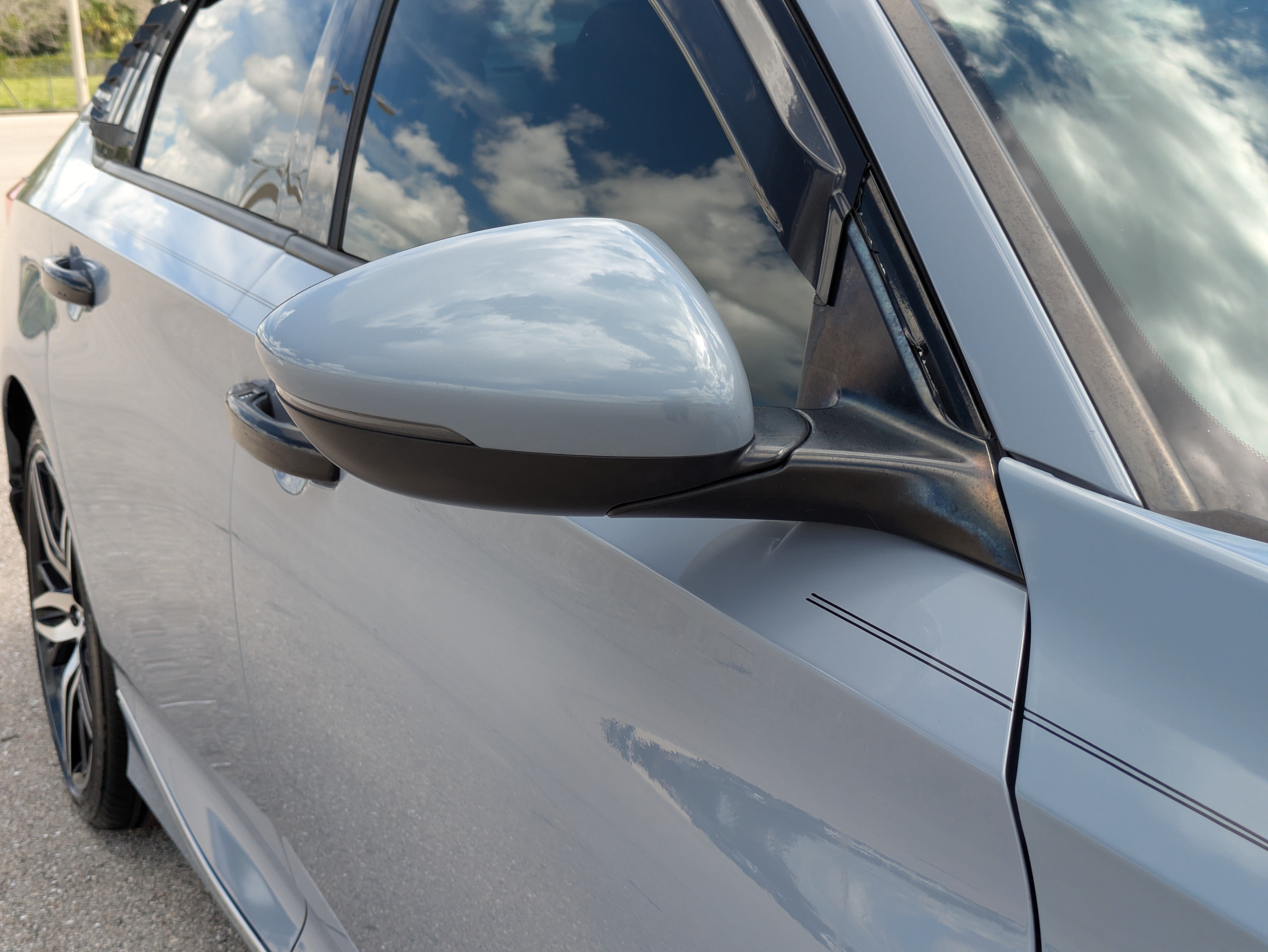 Used 2021 Honda Accord Touring image 12
