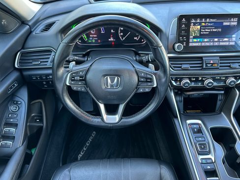 Used 2022 Honda Accord Touring image 15