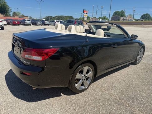 Used 2010 Lexus IS 350C RWD image 33