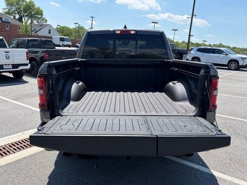 New 2026 RAM 1500 4x4 Crew Cab image 7