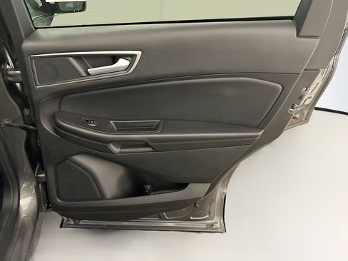 Used 2024 Ford Edge SEL AWD/4WD image 30