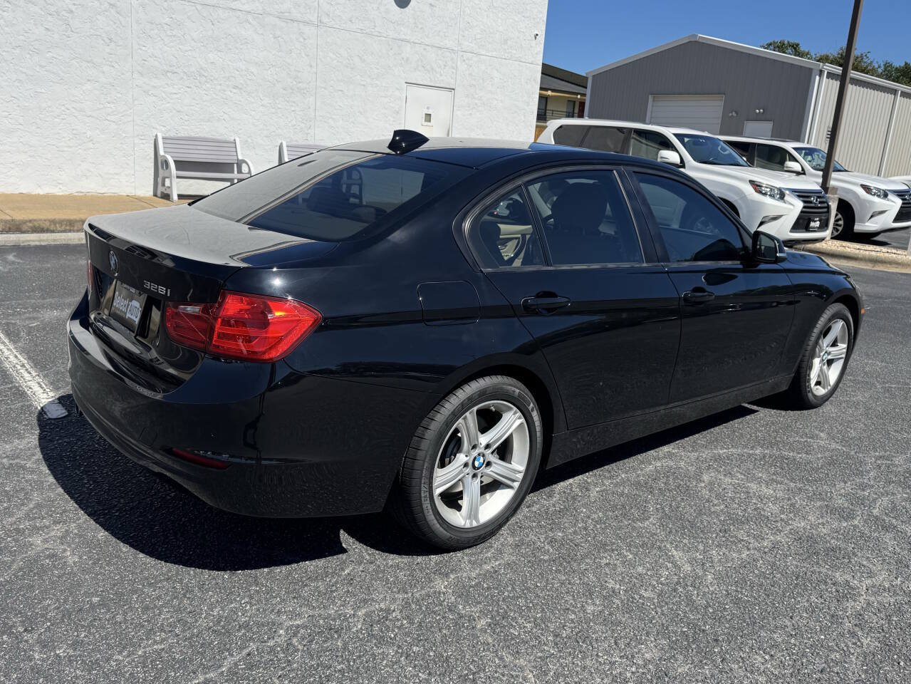 Used 2015 BMW 328i Sedan w/ Driver Assistance Package RWD image 6