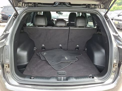 Certified 2023 Jeep Compass Latitude AWD/4WD image 27