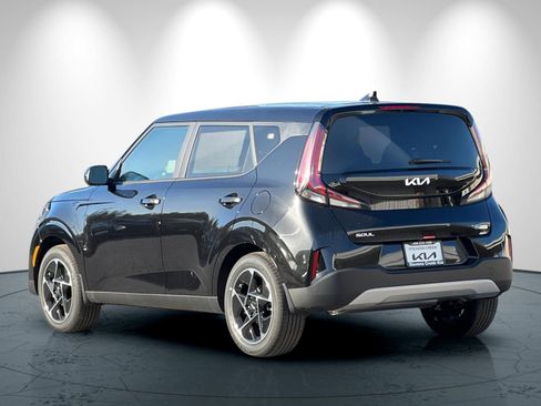 New 2025 Kia Soul EX image 6