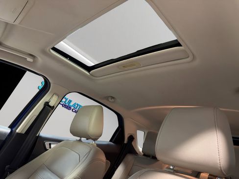 Used 2019 Ford EcoSport Titanium image 15