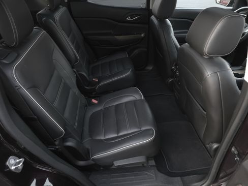 Used 2017 GMC Acadia Denali w/ Technology Package image 24