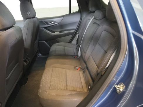 Certified 2025 Chevrolet Equinox LT FWD image 13