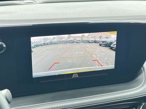 Used 2025 Buick Encore GX Preferred image 17