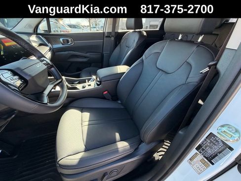 Used 2026 Kia Sorento S w/ S Panoramic Sunroof Package FWD image 12