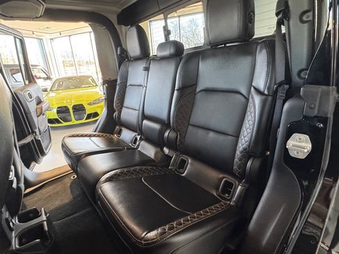 Used 2023 Jeep Gladiator Overland image 19