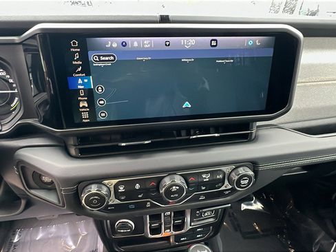 Used 2025 Jeep Wrangler Backcountry 4xe image 31