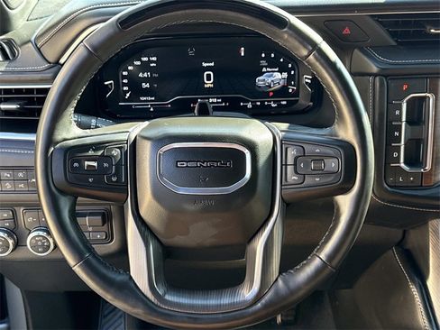 Used 2024 GMC Yukon XL Denali Ultimate image 21