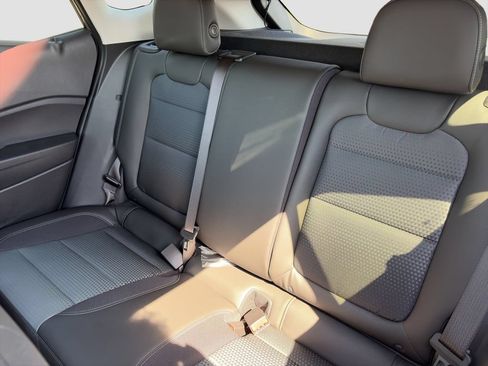 New 2026 Chevrolet Trax LT FWD image 13