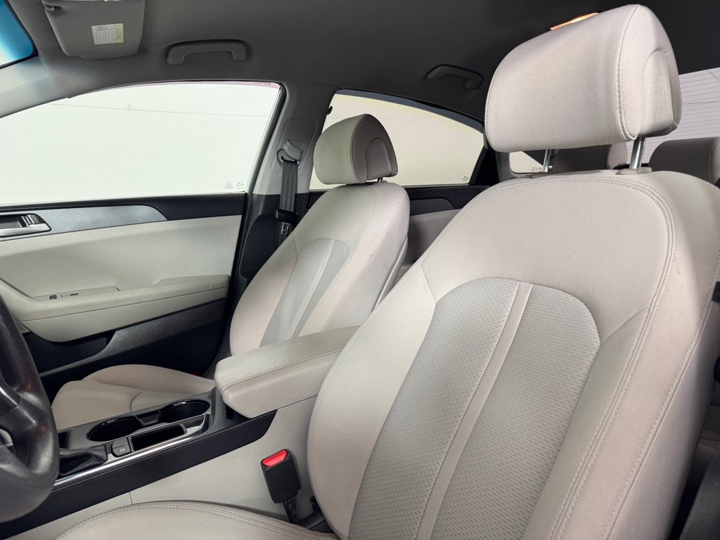 Used 2017 Hyundai Sonata SE FWD image 35