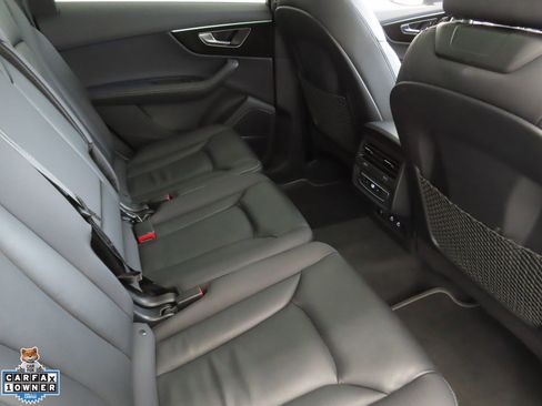 Used 2025 Audi Q7 3.0T Premium Plus AWD/4WD image 23